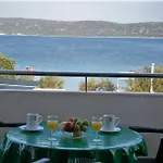 In With Seaview, Balcony, Air Condition, Wifi Appartamento Sevid